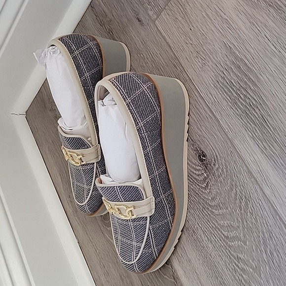 NYDJ Women's Edward Suede Wedge Loafer Shoes In Gray Size 9 NIB - Picture 5 of 12